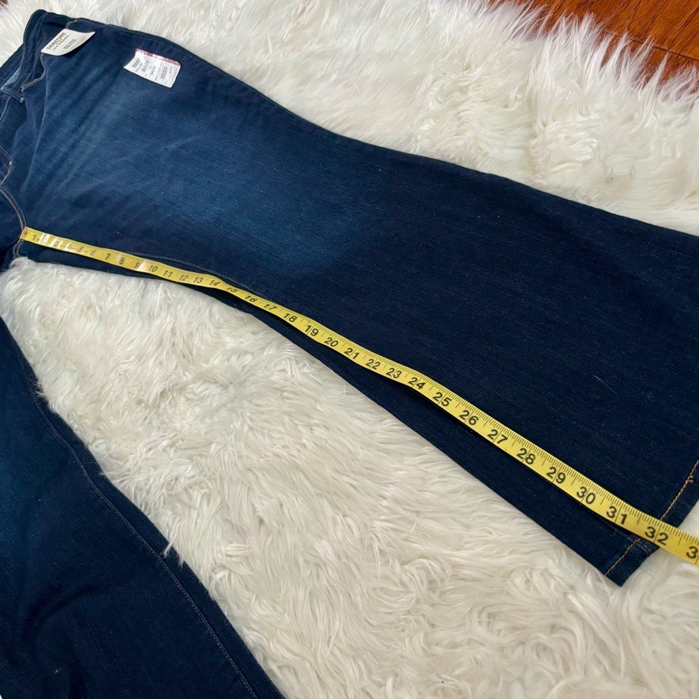 Levi’s Signature Mid Rise Bootcut Jeans Flare Leg Dark Blue Denim 20M W35 L32 - Picture 7 of 12